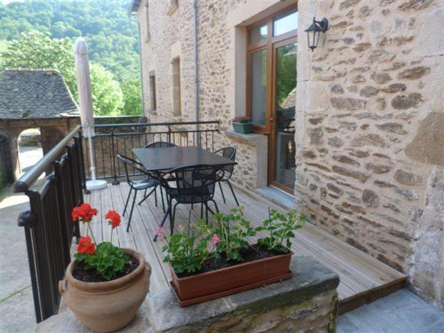 Gite Oustal Belcastel (Aveyron) Exterior foto
